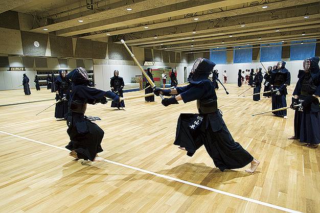 Введение кэндзюцу в обязательную физическую дисциплину· в японских школах