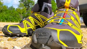 Фото кроссовок для бега по пересеченной местности Salomon